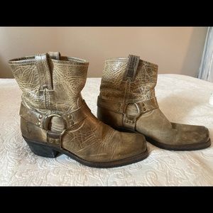 Lovely, steel toed Frye Boots, barely worn